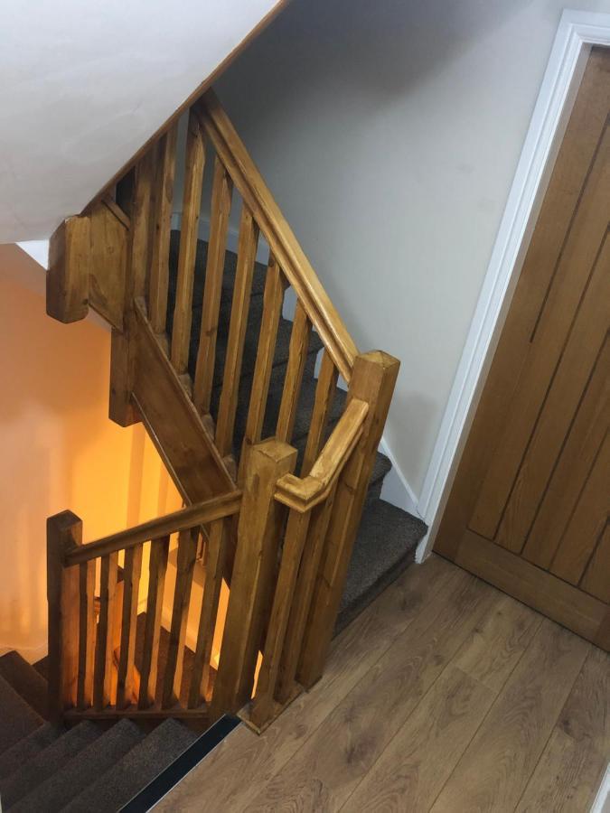 Big Room Rusholme With Tv And Private Bathroom-Parking&Wifi Manchester Exteriör bild