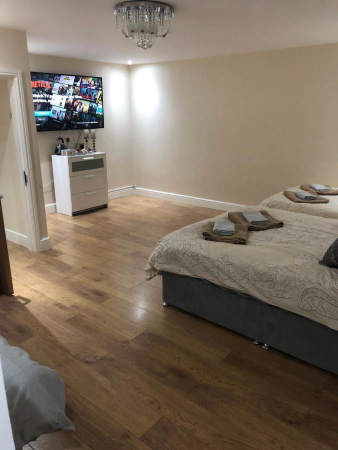 Big Room Rusholme With Tv And Private Bathroom-Parking&Wifi Manchester Exteriör bild