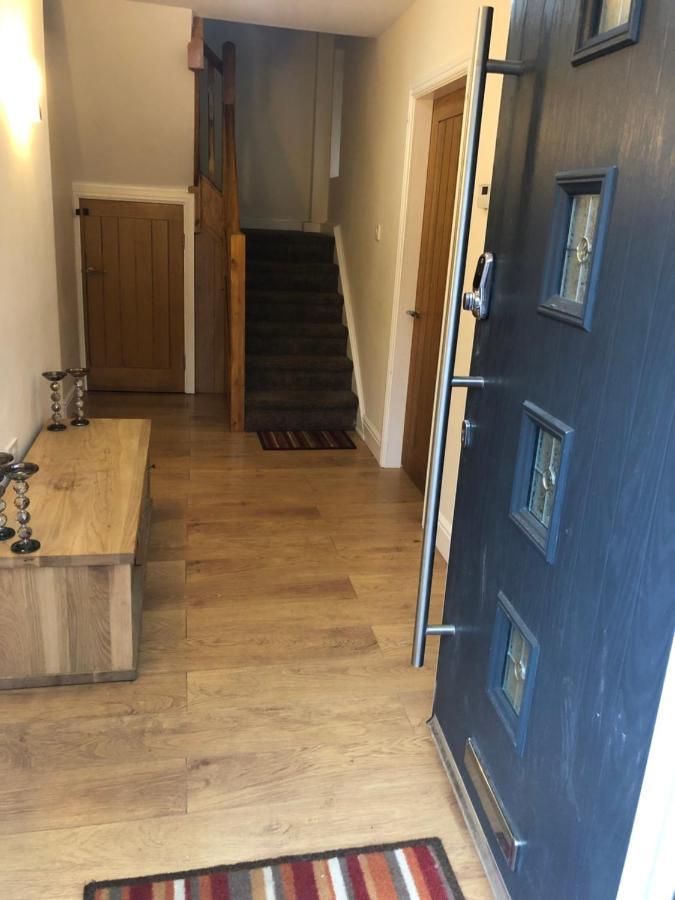 Big Room Rusholme With Tv And Private Bathroom-Parking&Wifi Manchester Exteriör bild