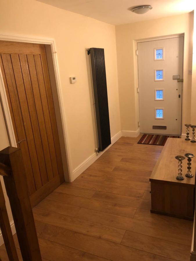 Big Room Rusholme With Tv And Private Bathroom-Parking&Wifi Manchester Exteriör bild